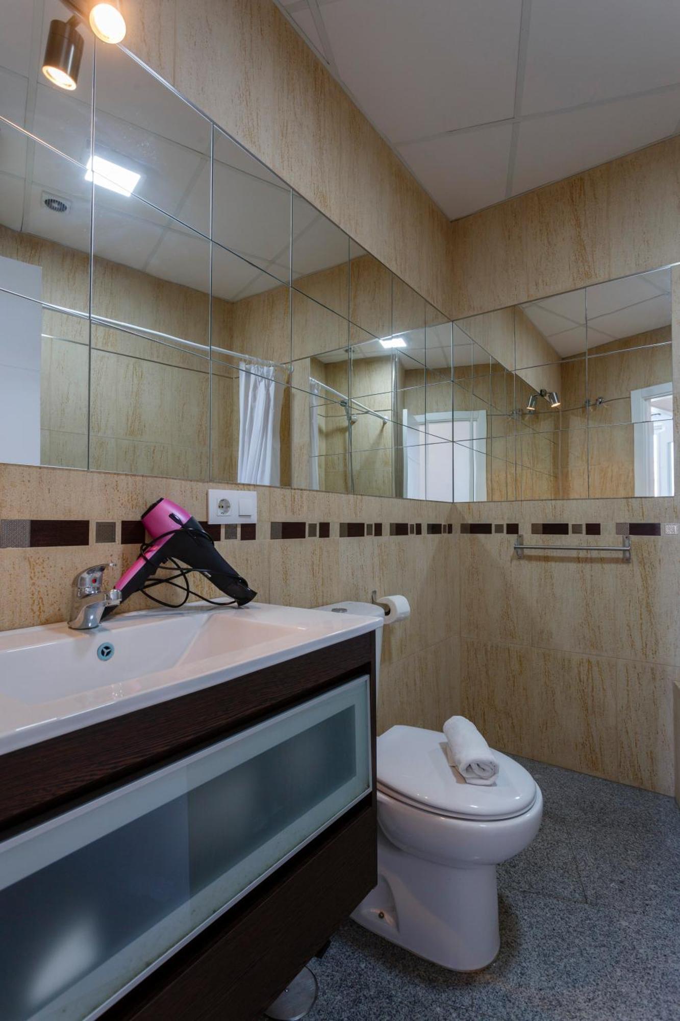 Apartamentos El Capitan Veneno by Cadiz4Rentals Habitación foto